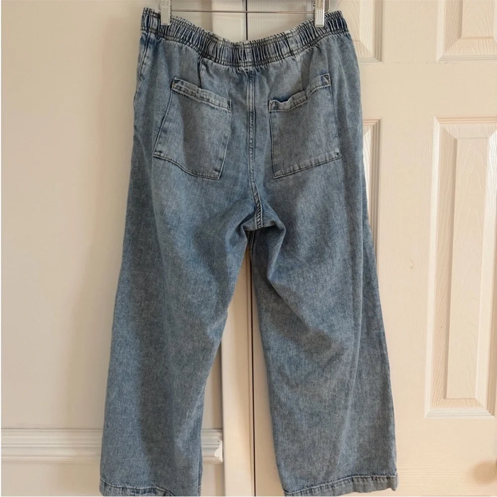 NWT! GAP Light Wash High Rise Pull-On Wide-Leg Jeans - Size Small 🩷 #805640 - Picture 9 of 10